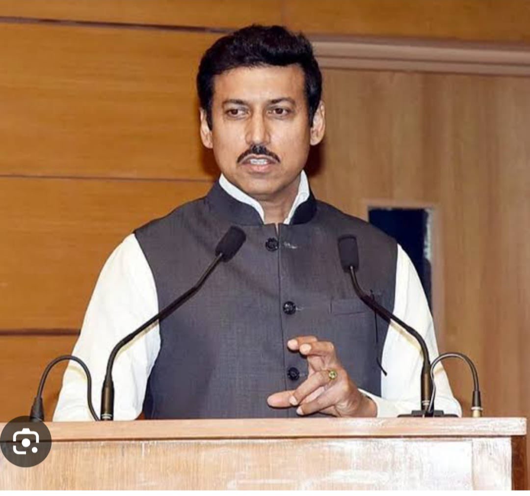 मान्य युवा और खेल मंत्री जी <a href="/Ra_THORe/">Col Rajyavardhan Rathore</a> जी का हार्दिक आभार जिन्होंने 11 साल से पीड़ित बेरोजगार फार्मासिस्ट यूवाओ की आवाज सुनी।
मान्य राजवर्धन सिंह जी राठौड़ सहाब ने पूरा समर्थन और वादा किया है आपकी नियुक्ति अगस्त में ही हो। 
#फार्मासिस्ट_अगस्त_में_नियुक्ति_देवे
<a href="/dr_vishwjeet/">Vishwjeet mitra(विश्वजीत मित्रा)</a>