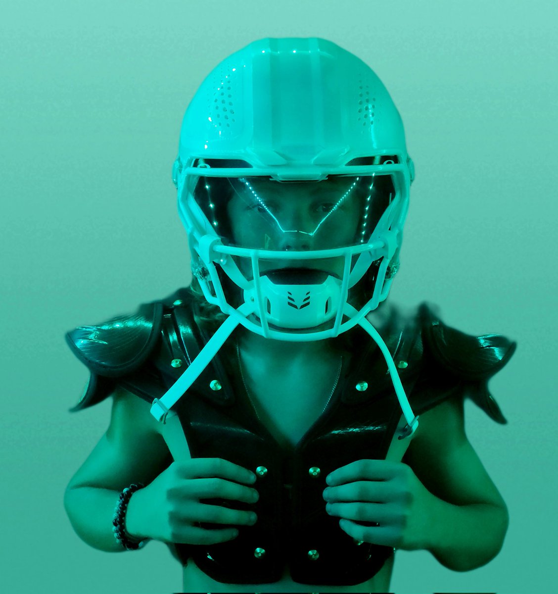 arc football helmet Lets go!!! Just got in my new: @vicispro Zero2 Qb Elite Helmet & Vicis Arc  V1 Shoulder pads! Trailblazer. Forever Forward