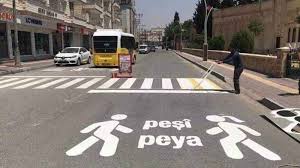 LogHaber's tweet photo. Ehmedê Xani Derneği:

''Kürt dili, Türkiye Cumhuriyeti kurulmadan binlerce yıl önce bu toprakların diliydi.'' https://t.co/ixCZWyPJ2a