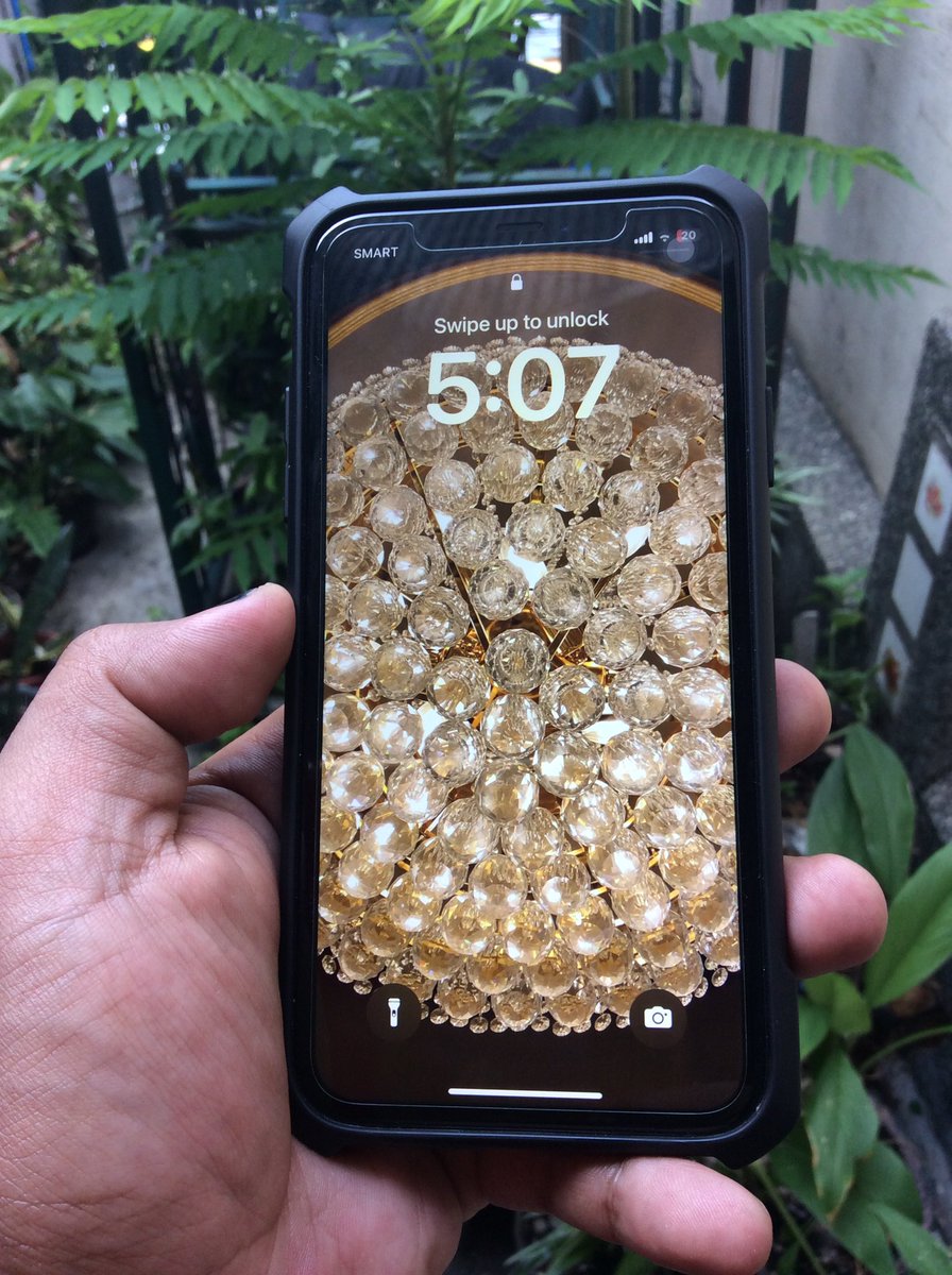 bottomless_05's tweet photo. @Papers_app How about Diamonds??? https://t.co/TngS9card3