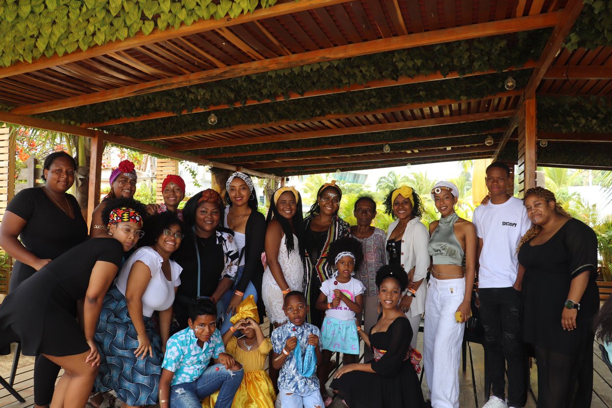 #MujeresDeAsfalto tweet media