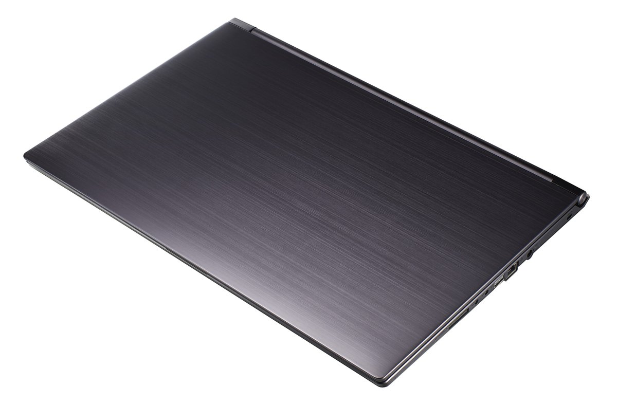 CLEVOComputer's tweet photo. 🎹💻 Die Legende ist zurück! Der CLEVO NK70KJ, einst der meistverkaufte Laptop für Musikproduzenten und kreative Profis, ist wieder da! Mit Intel Core i9-11900T, NVIDIA GeForce RTX 3050 und Sound Blaster Cinema 6 bietet er erstklassige Leistung und Klangqualität. Perfekt für Cubase & mehr! 🎧✨

https://t.co/58yoWVUklO

#CLEVO #Musikproduktion #KreativeProfis #IntelCorei9 #NVIDIA #Legende #Berlin #Hamburg #München #Köln #Frankfurt #Stuttgart #Düsseldorf #Leipzig #Dresden #Hannover #Nürnberg #Wien #Graz #Linz #Salzburg #Innsbruck