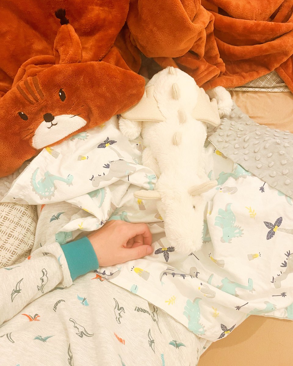 。・゜ Gift… For me ?!・。。・゜🥹✨

#agere #ageregression #agerecommunity #littlespacecommunity #agereboy #littlespace #abdl #agerelittle #agerelittlespace #ageregressionsfw #ageregressionsafeplace #ageregress