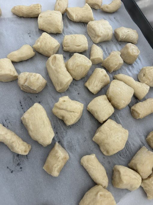 Ready for the oven! https://t.co/d7rIf7iMAB<a href="/tag/mvsales"class="tags"><span>#mvsales</span></a>