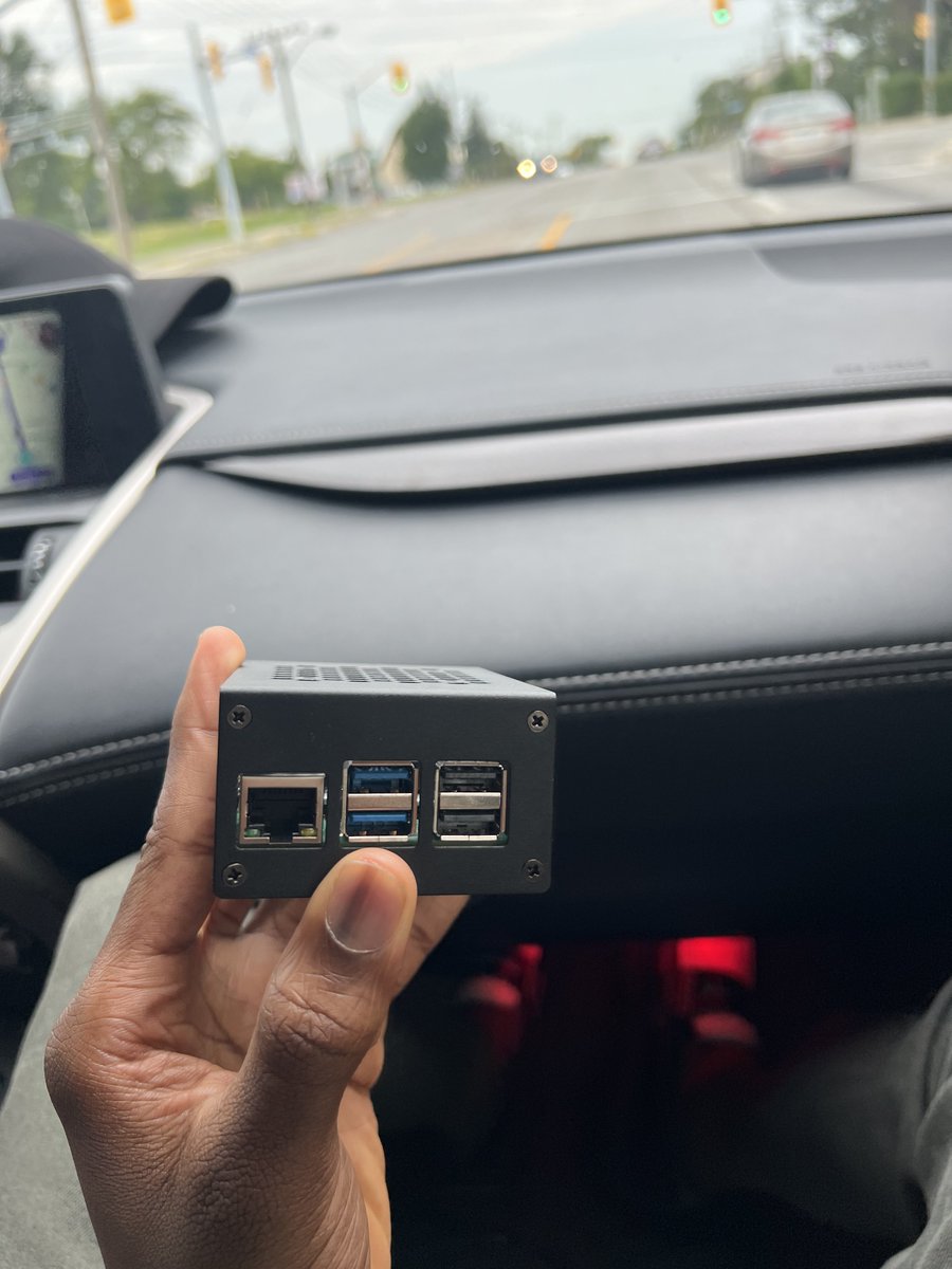 TrojanCodes's tweet image. I’m gonna set up kubernetes on this raspberry pi, such a portable server 😆