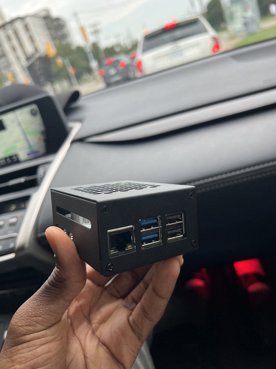 TrojanCodes's tweet image. I’m gonna set up kubernetes on this raspberry pi, such a portable server 😆