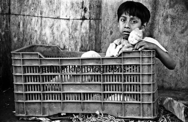 RealWorldImage's tweet image. Street photography and photojournalism at Medborgarskolan! medborgarskolan.se/arrangemang-so… 
#Malmo #Sweden #streetphotography #realworldphotographs #garymoorephotography #photojournalism #travel #Lund #Nikon #Medborgarskolan @medborgarskolan