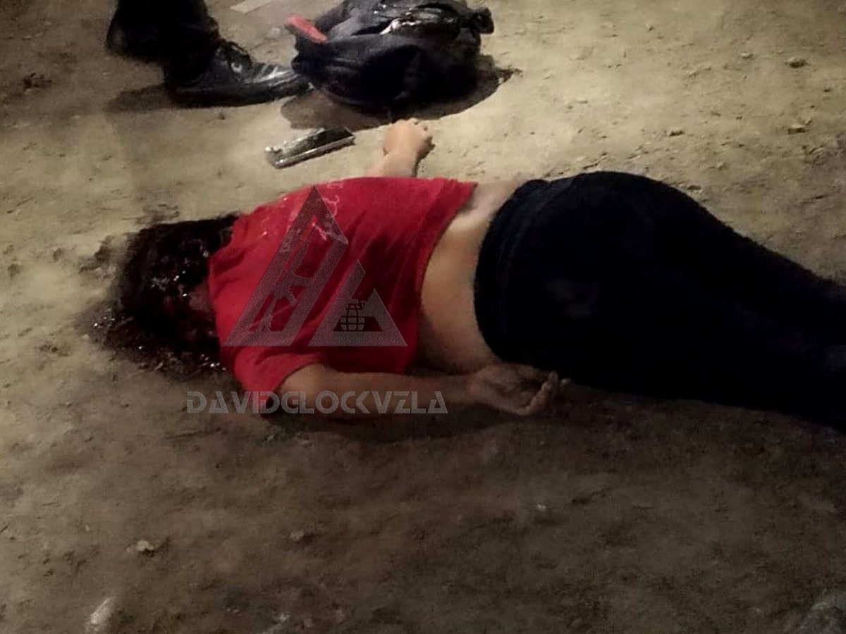 A DONDE VAMOS A LLEGAR CON TANTO ODIO EMANADO DE LA SAYONA

Mayauri Vilma de 49 años,líder social del PSUV,fue asesinada a tiros,en Turmero,estado Aragua.

Era Empleada del área de la Alcaldía Municipio Santiago Mariño y Jefa de UBCH.

Se maneja el móvil como presunta venganza.