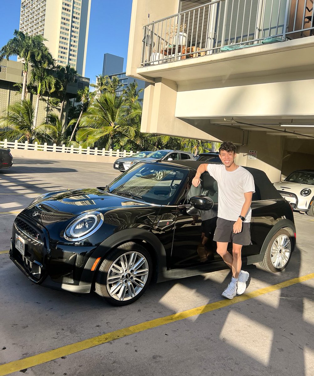 mini coop for the week in Oahu 🏝️