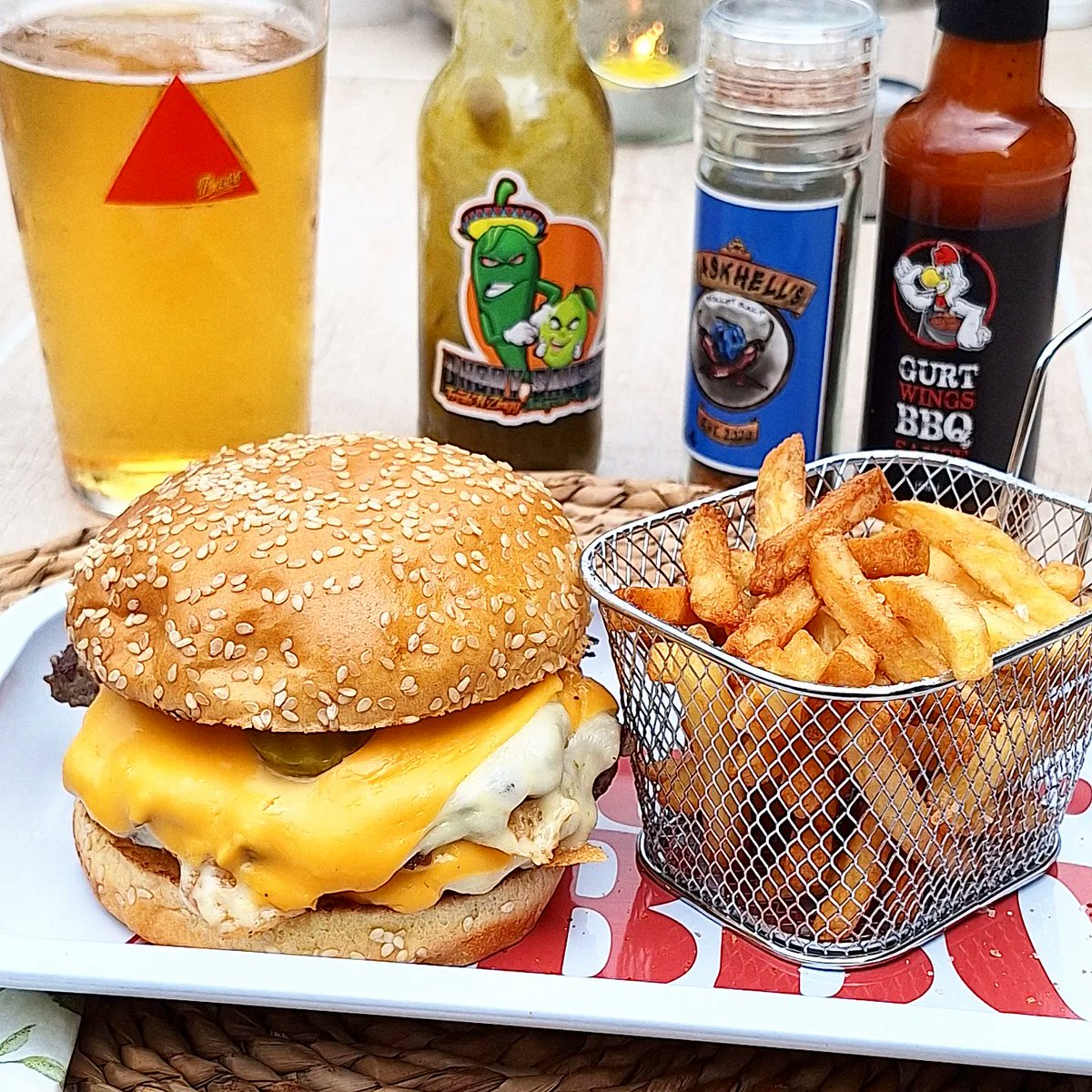 Here is a little taste for you @AgeQned 🤤😉😂