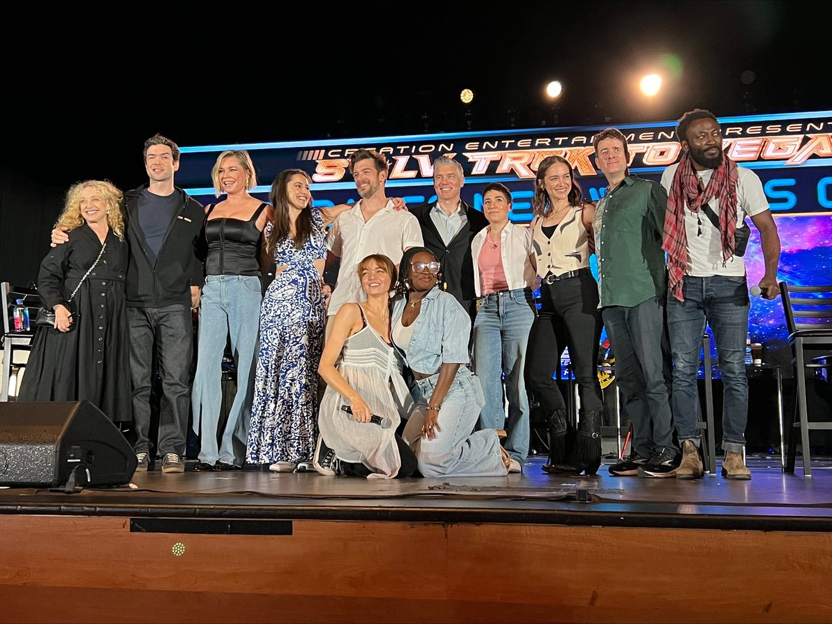 CreationEnt's tweet photo. An unprecedented event: the entire cast of the fantastic #StrangeNewWorlds on stage for an epic Creation photo op. Special amazing bonus points: legendary Carol Kane in her first convention appearance. 

#STLV https://t.co/9o1XLDRbpD