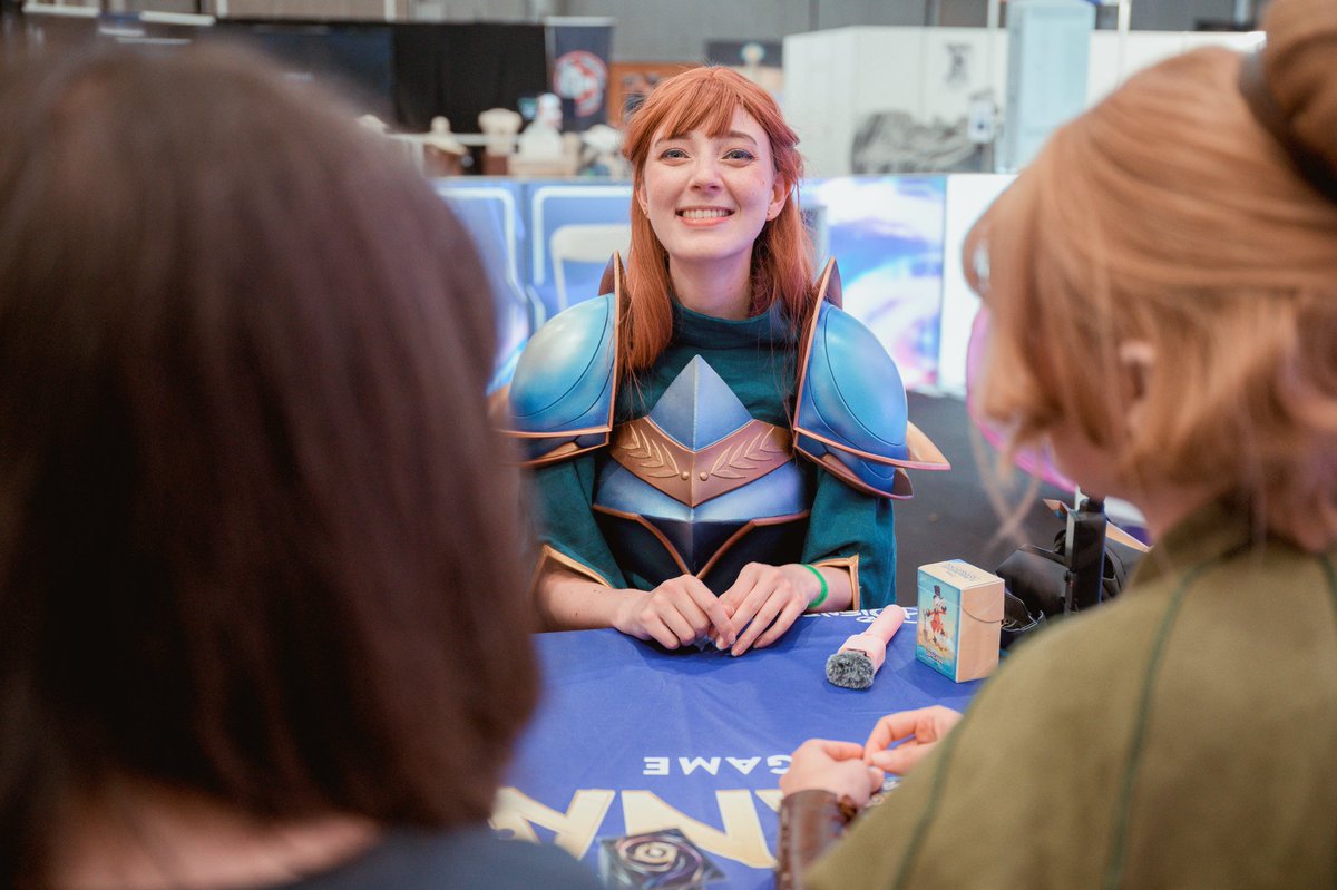 Ainlina 🌻 tweet media