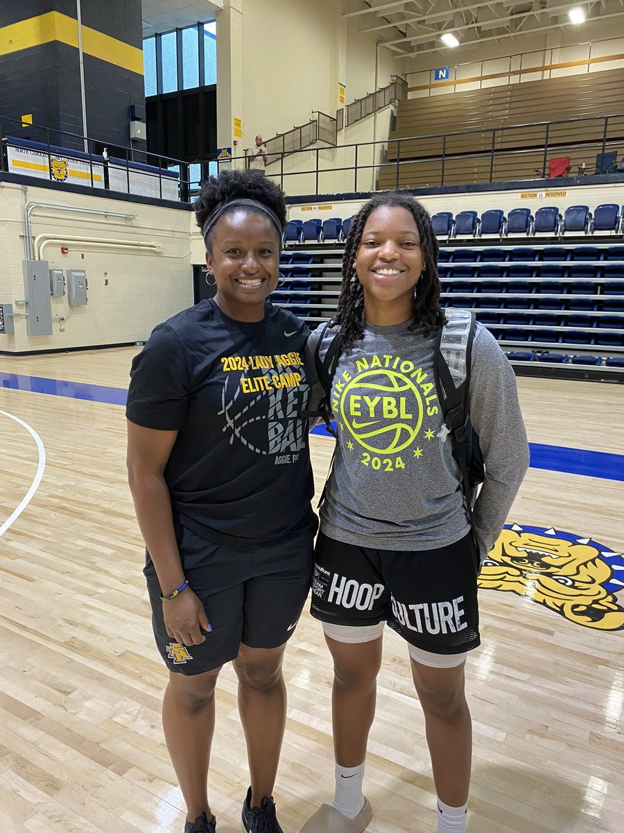 Slim_Sh8e's tweet photo. Thank you @LadyAggieBall for a great day in Aggie Land. Had a good time with everyone involved at their A&amp;T elite day camp, team and coaches. https://t.co/HiLp0uwgcN