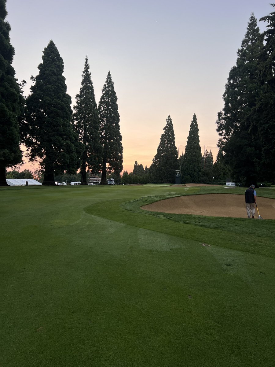 bradycook22's tweet image. Had the chance to help out this week at @PortlandClassic at @CECC1925. Great course and great experience