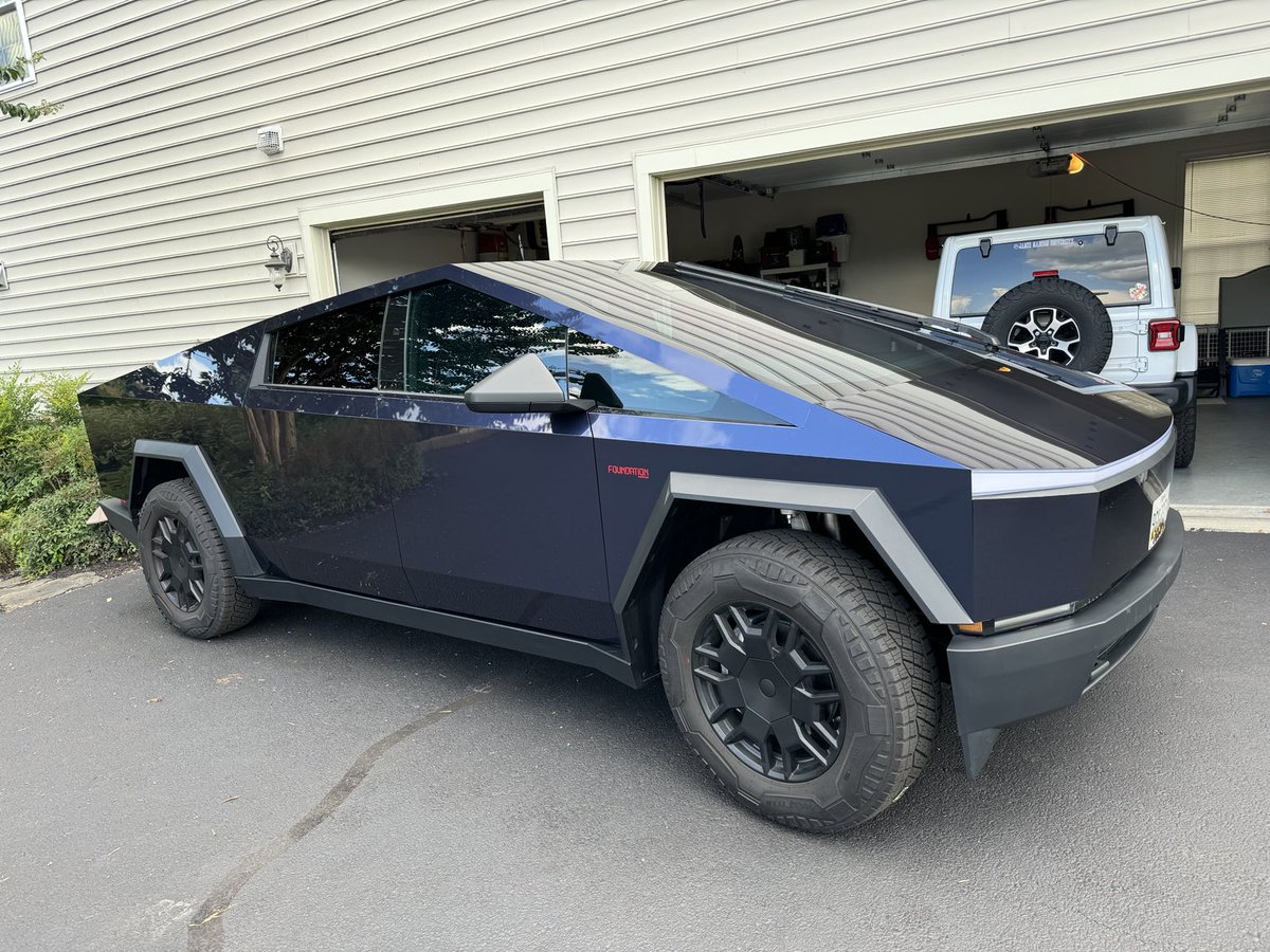 markjo25's tweet image. Mineral Blue ppf wrap!