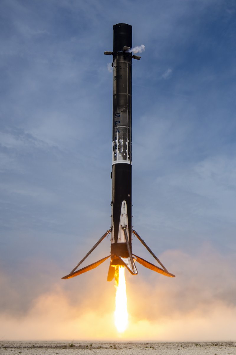 SpaceX tweet media