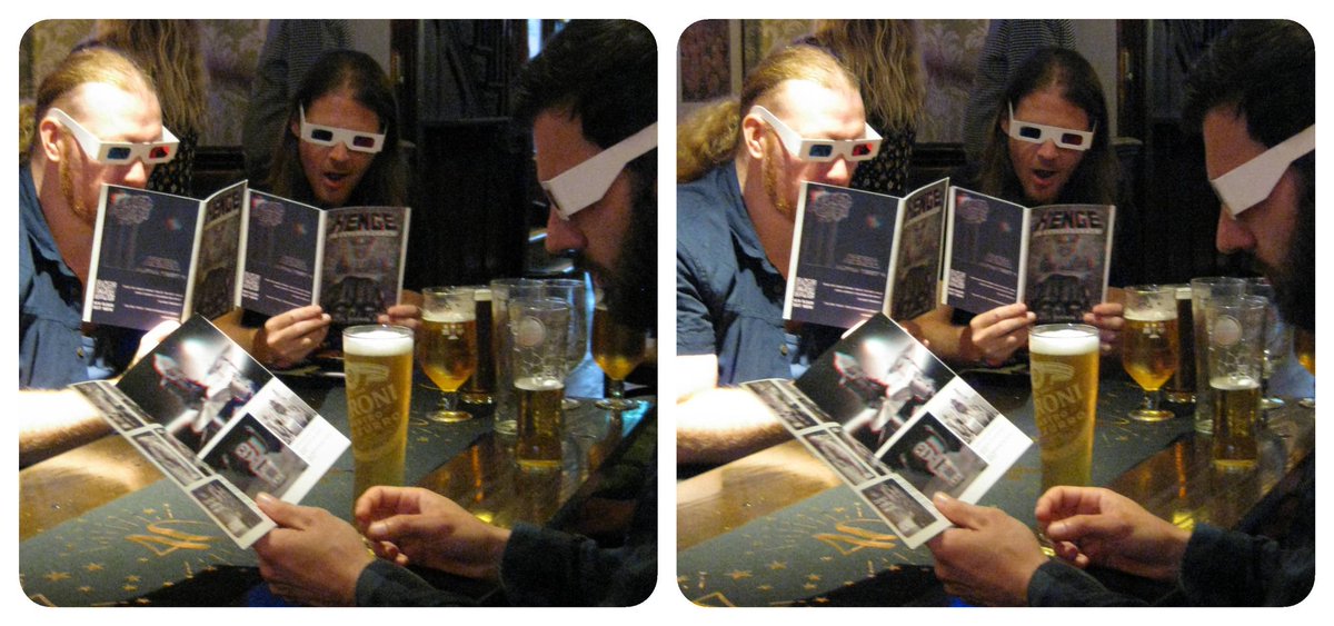 StereoSimian's tweet image. I’m still spreading word of @HENGE_band wherever I go, usually via the HENGE 3D Extravaganza!

Here are several enthralled readers: