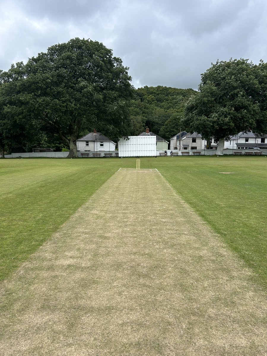 Back at the old stomping ground today! Few thousand hours over the years looking at this view. Good to see so many  friends! Great win for the mighty Yn! <a href="/YCCSocialevents/">Ynysygerwn Sports & Social Club Official</a> <a href="/SWCA_Official/">South Wales Cricket Association</a>