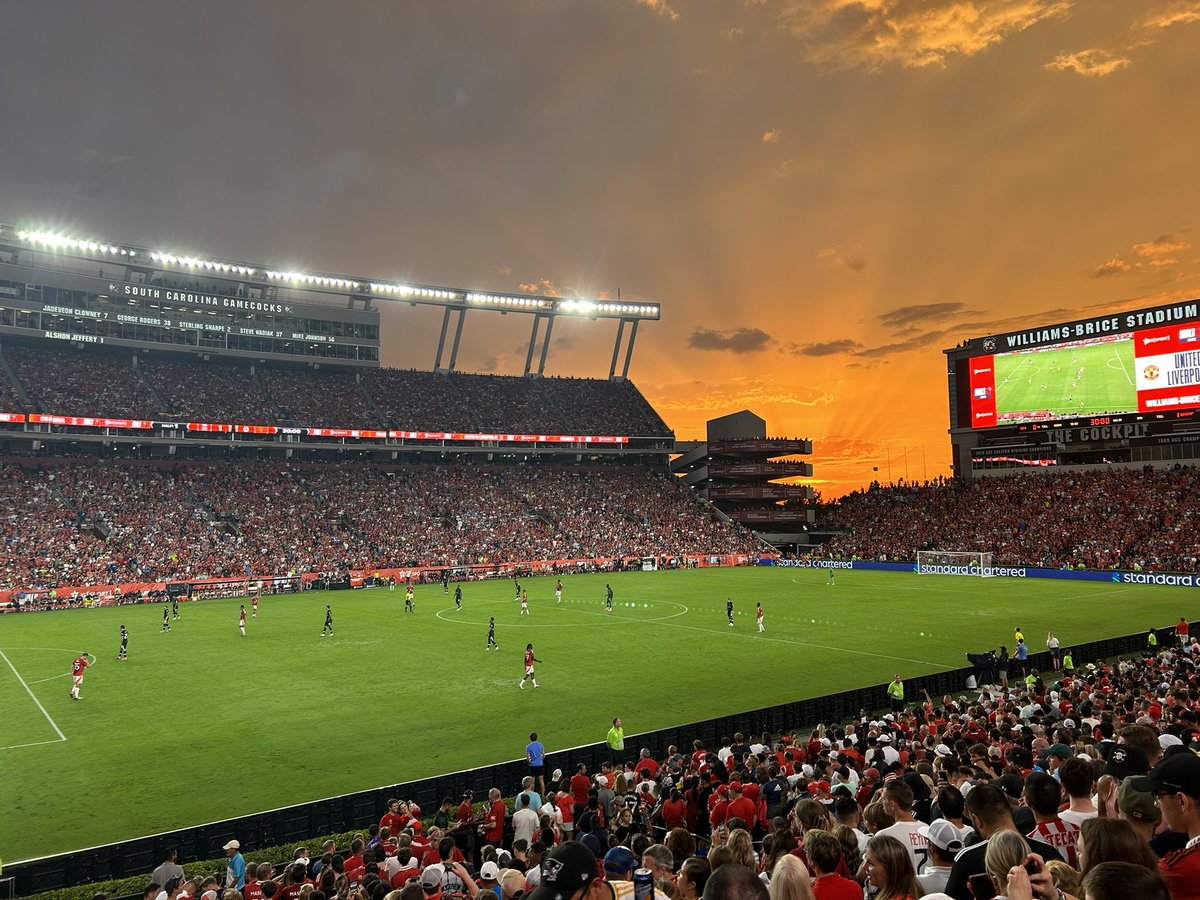 KyleTiebout's tweet photo. The University of South Carolina nailed it last night. Just a wonderful evening partnering with #ManchesterUnited and #LiverpoolFC at the home of the Gamecocks ⚽️🐓 https://t.co/ZOjSiJO5BK