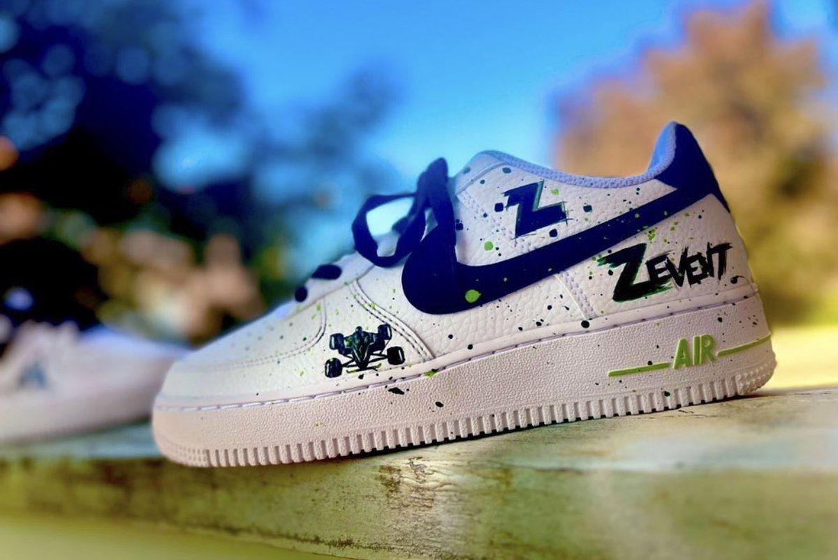 GLAMKSY 🎨 tweet media