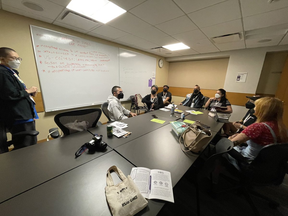 ZineLUC's tweet image. #ZLuC2024 Working on the #ZineLibrarians #CodeOfEthicsZine’s multicultural section on decentralizing the United States from #ZLuC.
 #zine #fanzine #pamphlet #panfleto