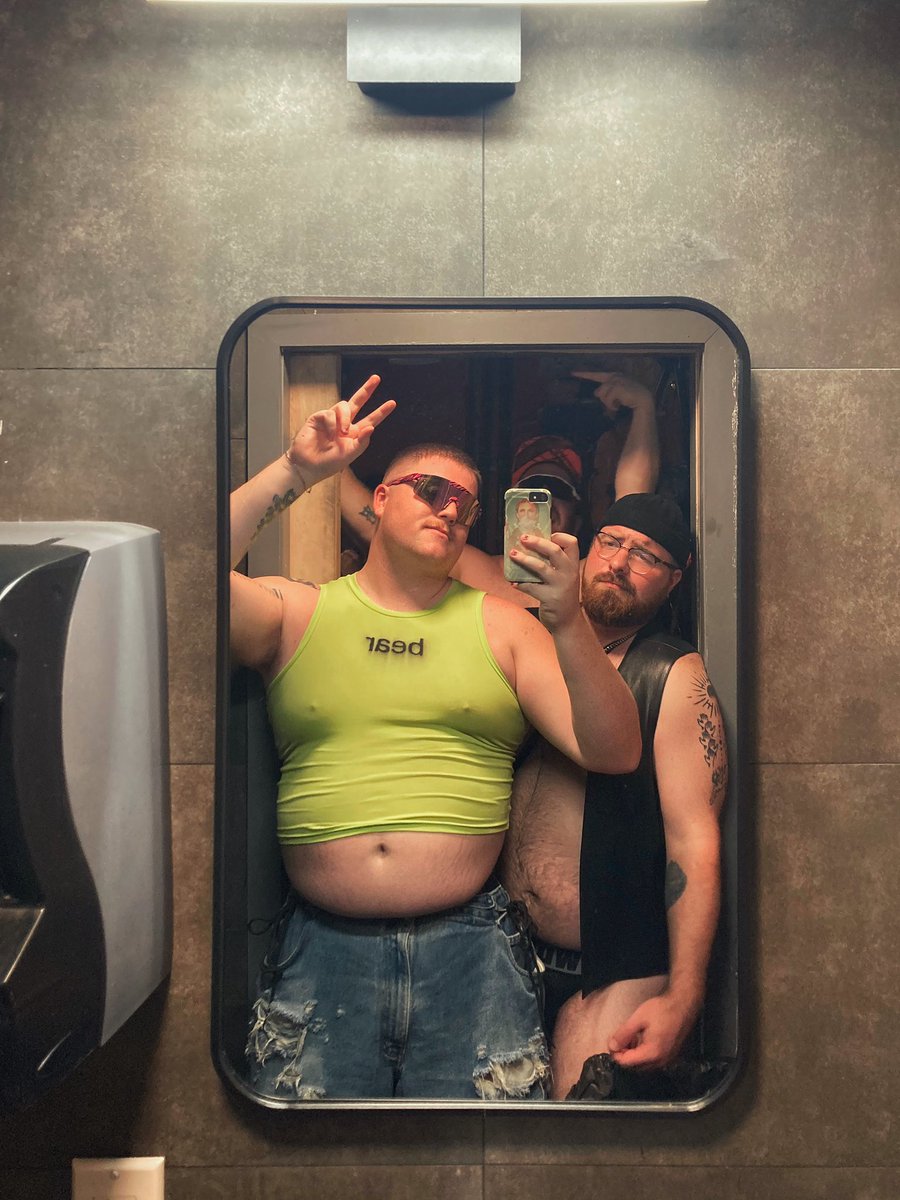 𝖒𝖊𝖑𝖔𝖓 tweet media