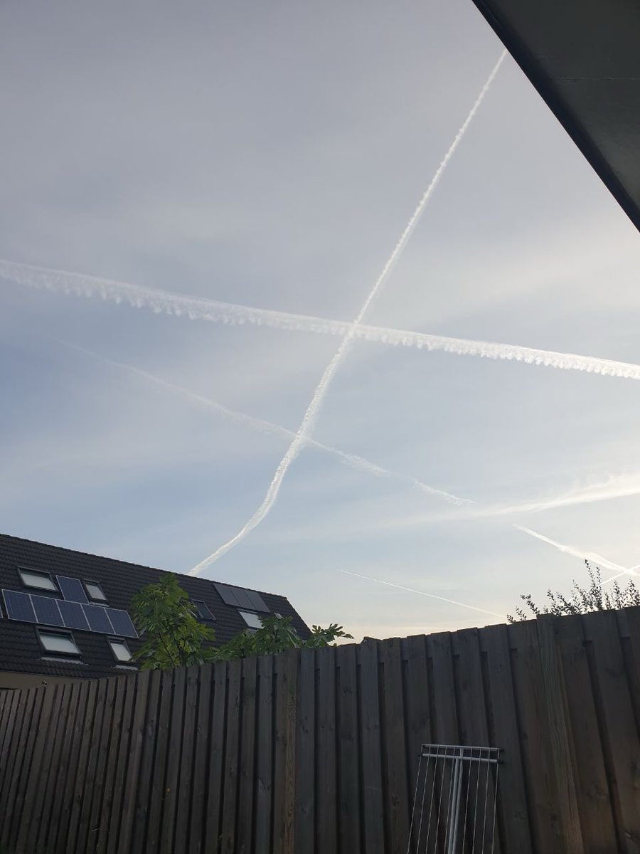 Eatlovepray22's tweet image. Hier vanmorgen zo #TuDelft