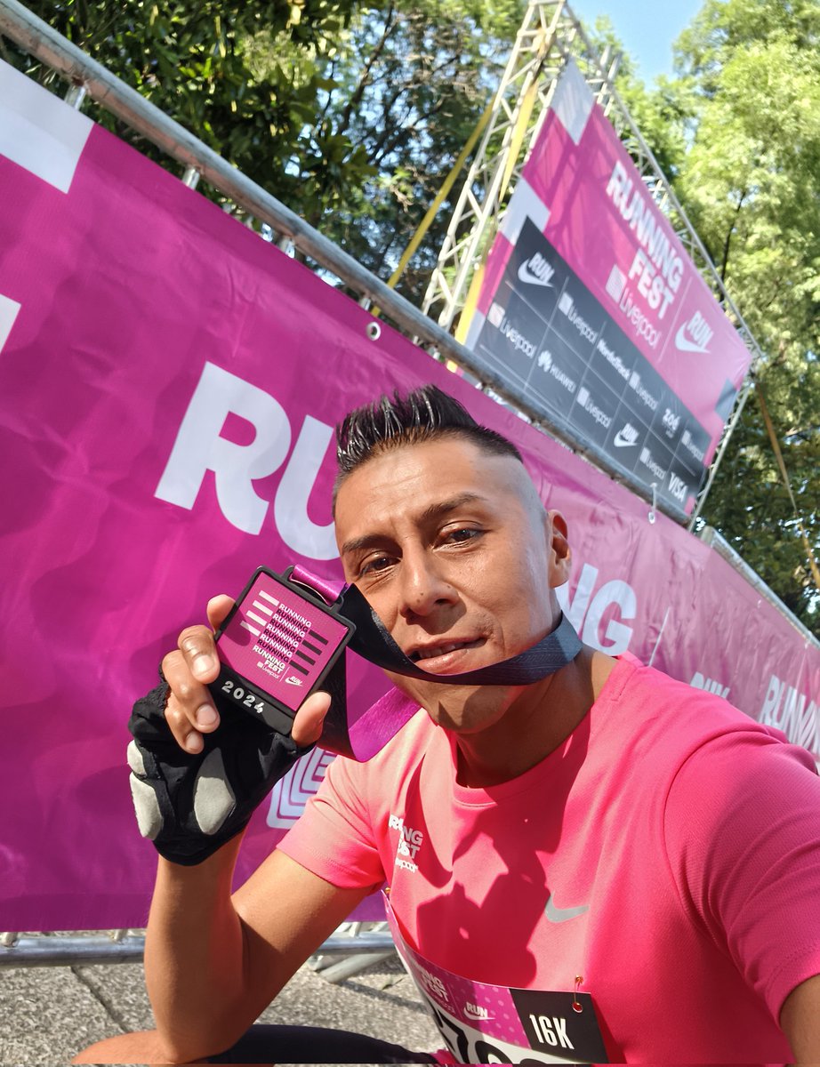 juliobikerun555's tweet photo. Corridos y entregados estos kilómetros, nada mal la duración ⏱️ #16K carrera #RunningFestLiverpool 🟣⚪️⚫️🏃💨 así estos domingueros y los que siguen... #RunningFest #YoElegiCorrer #ConLaMetaEnLaMente @Aca_Runners @ComuniRunners @ManicomioRunner @CorroAMiPaso @MeEncantaCorrer https://t.co/NQEdmTNo8v