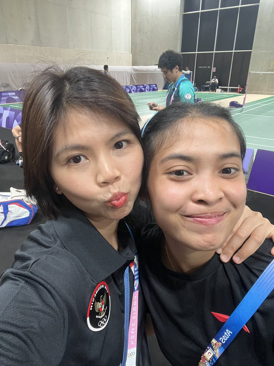 You deserve the medal. Terimakasih karena sudah Menembus Garis Batas maksimal dirimu sendiri. 💜💚🇮🇩🏸😇