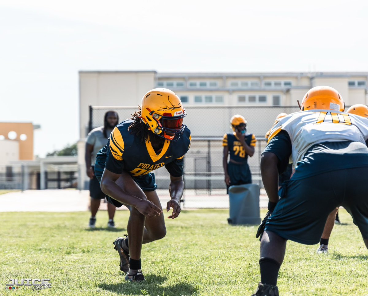 Stack days, trust the process 🏴‍☠️ 
#EliteMindset #DAWGSonly