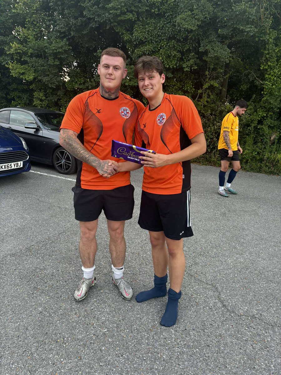 SLEEP WHEN DEAD tweet media