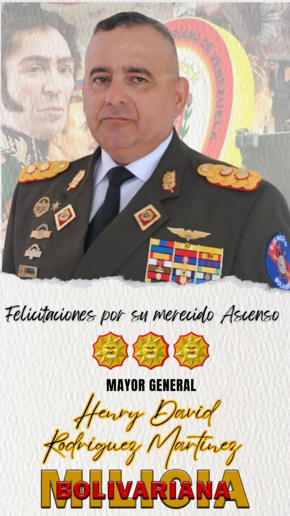 Milicia_ve's tweet photo. #04Ago || La Gran Familia de la @Milicia_B1 se enorgullece en Felicitar al Mayor General Henry Rodríguez Martínez, por haber ascendido al Grado Inmediato Superior como reconocimiento a su profesionalismo, lealtad y compromiso patrio. https://t.co/OUrfndl0w0