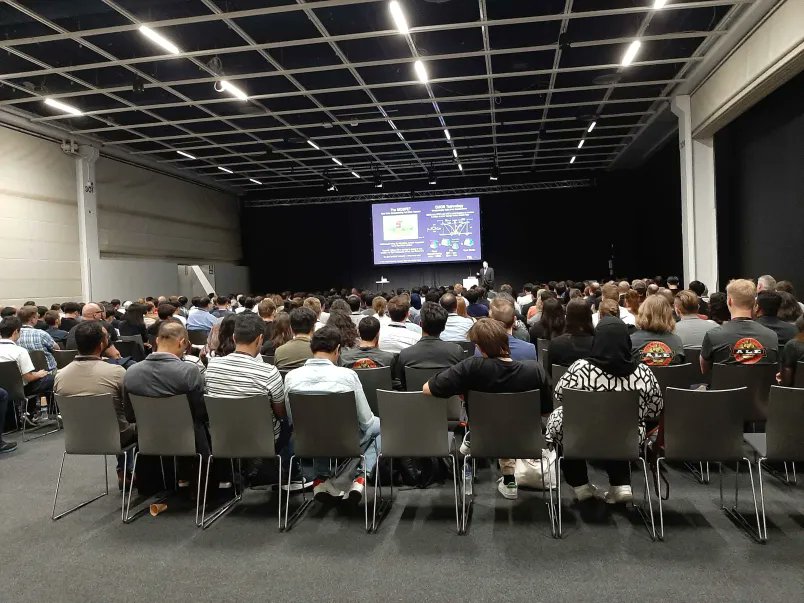 Full room in Tutorials and perspectives in #ALDALE2024