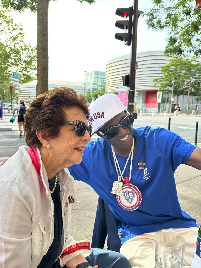Imma so appreciative of all the experiences imma having with my family here in Paris,,, but the time spent with Billie Jean King and her wife Ilana is such a highlight imma never gonna forget 
<a href="/BillieJeanKing/">Billie Jean King</a>