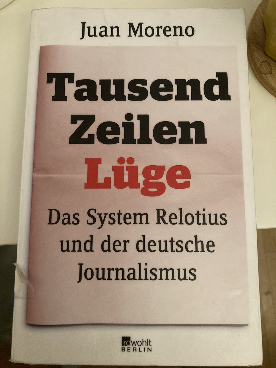 Just finished this fascinating book (only in German, unfortunately). I was surprised I hadn’t heard of the Relotius scandal, but it was only noted once in NYT. The guy won loads of reporting prizes before he was uncovered to have fabricated most of it. 

en.m.wikipedia.org/wiki/Claas_Rel…