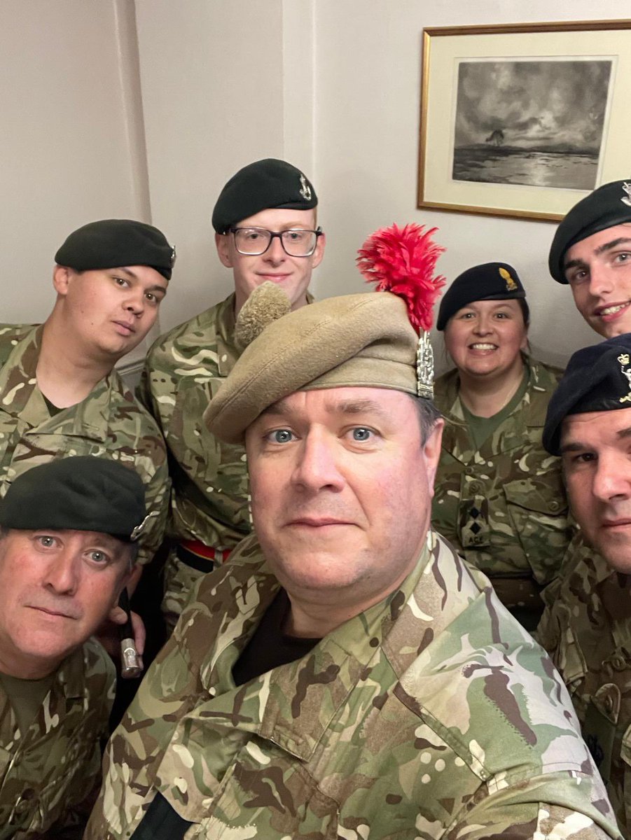 Captain Poppy Gates, B&CI ACF (@abto_bandci_acf) on Twitter photo A Company HQ and our 3 Staff Cadet SMs & Lord Lt Cadets 📸🫡 @BACFBristol <a href="/ComdtB_CI_ACF/">Colonel Jon Beake, Commandant, B&CI ACF</a> @OCACoyBACF <a href="/PeachesTweets/">Lord-Lt of Bristol</a> A Company HQ and our 3 Staff Cadet SMs & Lord Lt Cadets 📸🫡 @BACFBristol <a href="/ComdtB_CI_ACF/">Colonel Jon Beake, Commandant, B&CI ACF</a> @OCACoyBACF <a href="/PeachesTweets/">Lord-Lt of Bristol</a>