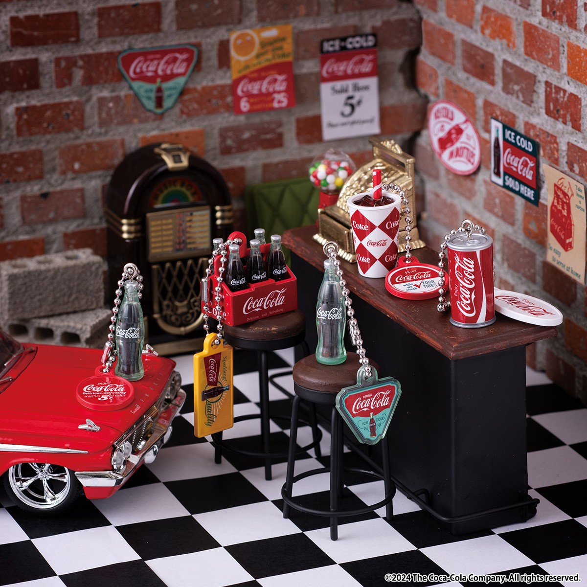 商品情報】 ／ #コカ・コーラ ミニチュアチャーム （税込300円