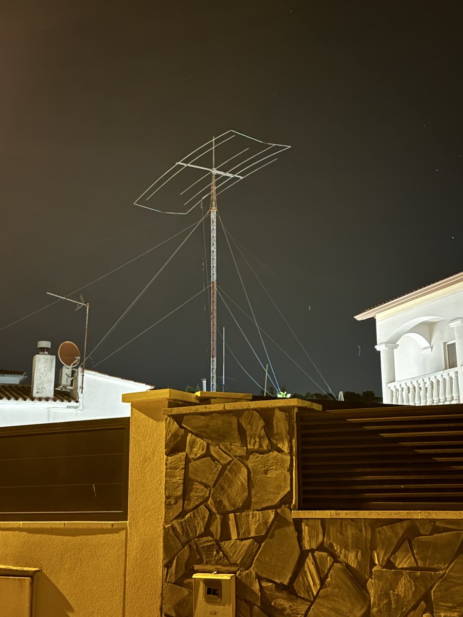 ea3bl's tweet image. 