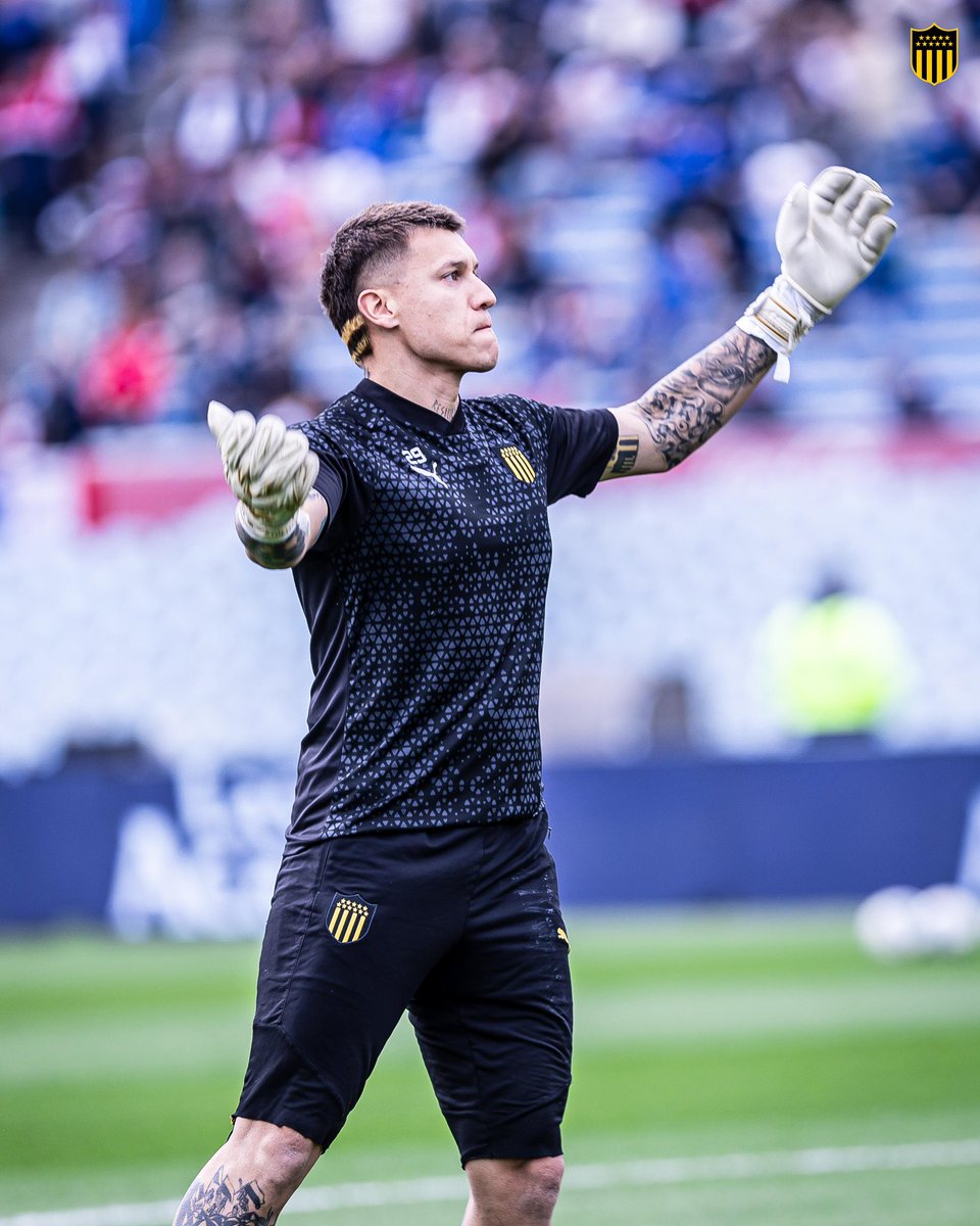 Digno de vestir la amarilla y negra