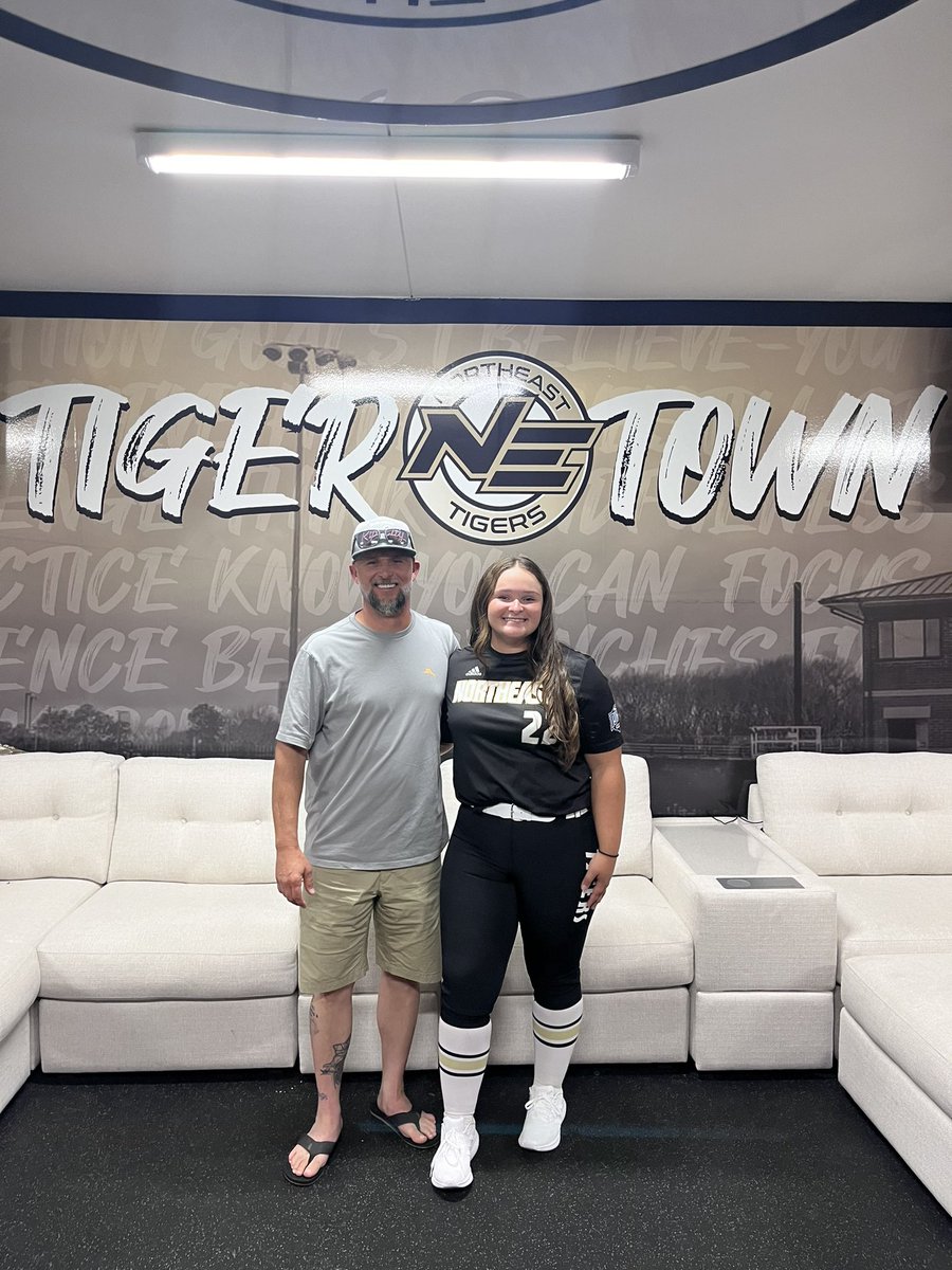 SavvyMitchell24's tweet image. So excited to announce my commitment to further my academic and athletic career at North East Mississippi! Thank you to my Coaches, Friends and Family who helped me along the way!
