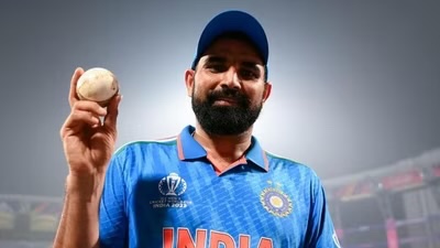 MidnightMusinng's tweet image. 🚨📰 Mohammad Shami has revealed that he will be playing a few domestic matches for Bengal before returning to Team India

Can’t wait for your return Shami bhai! 🔥

#Djokovic #INDvSL #Vandersay #Hockey #NoahLyles #Sreejesh #LakshyaSen  #RohitSharma