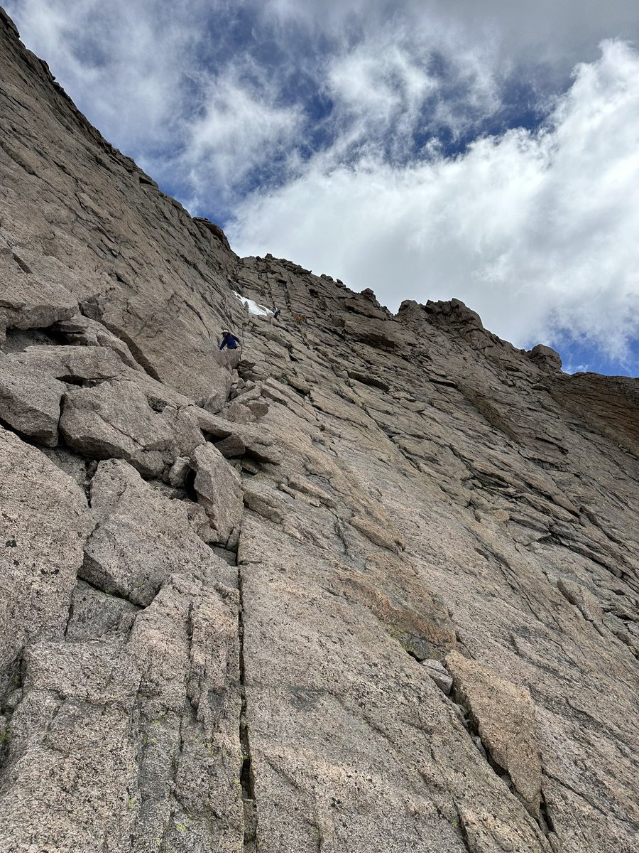 SeanCasserly's tweet image. Longs Peak via Keyhole 
#summitswagger #peakbagger