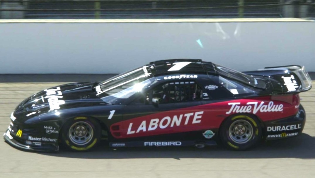 NASCAR Legends (@legendsnascar) on Twitter photo Bobby Labonte won the 2001 IROC series race at Indianapolis 23 years ago today. π   
The win clinched the 2001 IROC series championship for Labonte. π Bobby Labonte won the 2001 IROC series race at Indianapolis 23 years ago today. π   
The win clinched the 2001 IROC series championship for Labonte. π