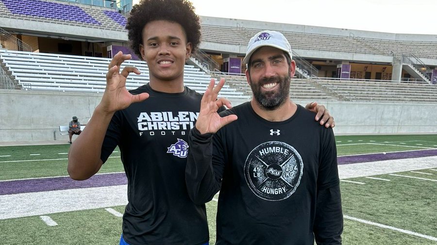 Six Star Football | PLUS+ (@sixstarfootball) on Twitter photo ABILENE CHRISTIAN PROSPECT CAMP COVERAGE I A look at several talented defensive prospects who impressed
💯Six Star Football takes a look at several talented prospects who impressed at ACU📈
✍️STORY ▶️🔗 sixstarfootball.com/article/abilen…
<a href="/g_aldmon/">Gavin Aldmon</a> <a href="/Kaidon_B/">Kaidon Breitling</a> <a href="/Jacob_carpe08/">Jacob Carpenter</a> <a href="/12willcrain/">Willie Crain</a> ABILENE CHRISTIAN PROSPECT CAMP COVERAGE I A look at several talented defensive prospects who impressed
💯Six Star Football takes a look at several talented prospects who impressed at ACU📈
✍️STORY ▶️🔗 sixstarfootball.com/article/abilen…
<a href="/g_aldmon/">Gavin Aldmon</a> <a href="/Kaidon_B/">Kaidon Breitling</a> <a href="/Jacob_carpe08/">Jacob Carpenter</a> <a href="/12willcrain/">Willie Crain</a>