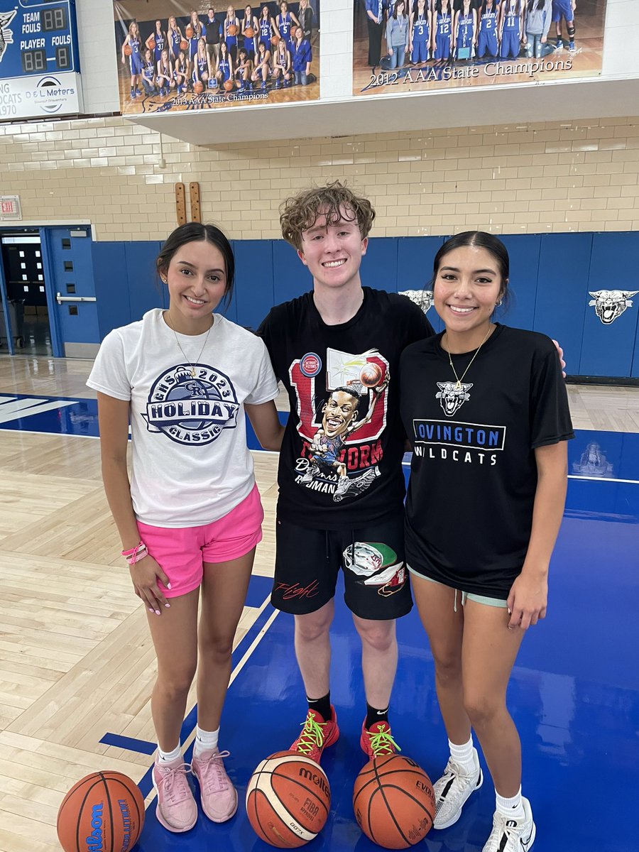 Chief Bridgforth (@cbridgforth) on Twitter photo Ashlynn, Kye and Aubrey put in the work in a hot gym. You can talk about getting better or show me you are. <a href="/KyeKlafka/">kye klafka</a> @PEAKMVMNT <a href="/AshelynnBorunda/">ashelynnborunda</a> <a href="/AubreyAranda2/">Aubrey Aranda</a> <a href="/malaiyacastro/">malaiya</a> <a href="/dial_dcflash/">Russell Dial</a> <a href="/DanielCorral12/">DC</a> <a href="/BigDen32/">duh-nees</a> <a href="/IrisDiaz3012/">Coach Diaz</a> Ashlynn, Kye and Aubrey put in the work in a hot gym. You can talk about getting better or show me you are. <a href="/KyeKlafka/">kye klafka</a> @PEAKMVMNT <a href="/AshelynnBorunda/">ashelynnborunda</a> <a href="/AubreyAranda2/">Aubrey Aranda</a> <a href="/malaiyacastro/">malaiya</a> <a href="/dial_dcflash/">Russell Dial</a> <a href="/DanielCorral12/">DC</a> <a href="/BigDen32/">duh-nees</a> <a href="/IrisDiaz3012/">Coach Diaz</a>