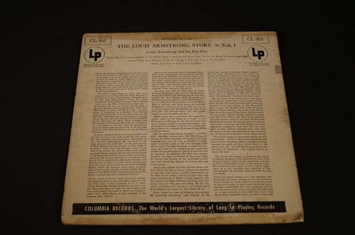 ALPLM's tweet photo. Happy Birthday #LouisArmstrong! We celebrate him for bringing #Jazz to Chicago from New Orleans in 1922. This record that captured the legend’s early 1920s sound, when he lived, performed, and recorded in Chicago, is a part of #StateofSound exhibit. https://t.co/rjKcFHwU8n https://t.co/3wrq854bE2