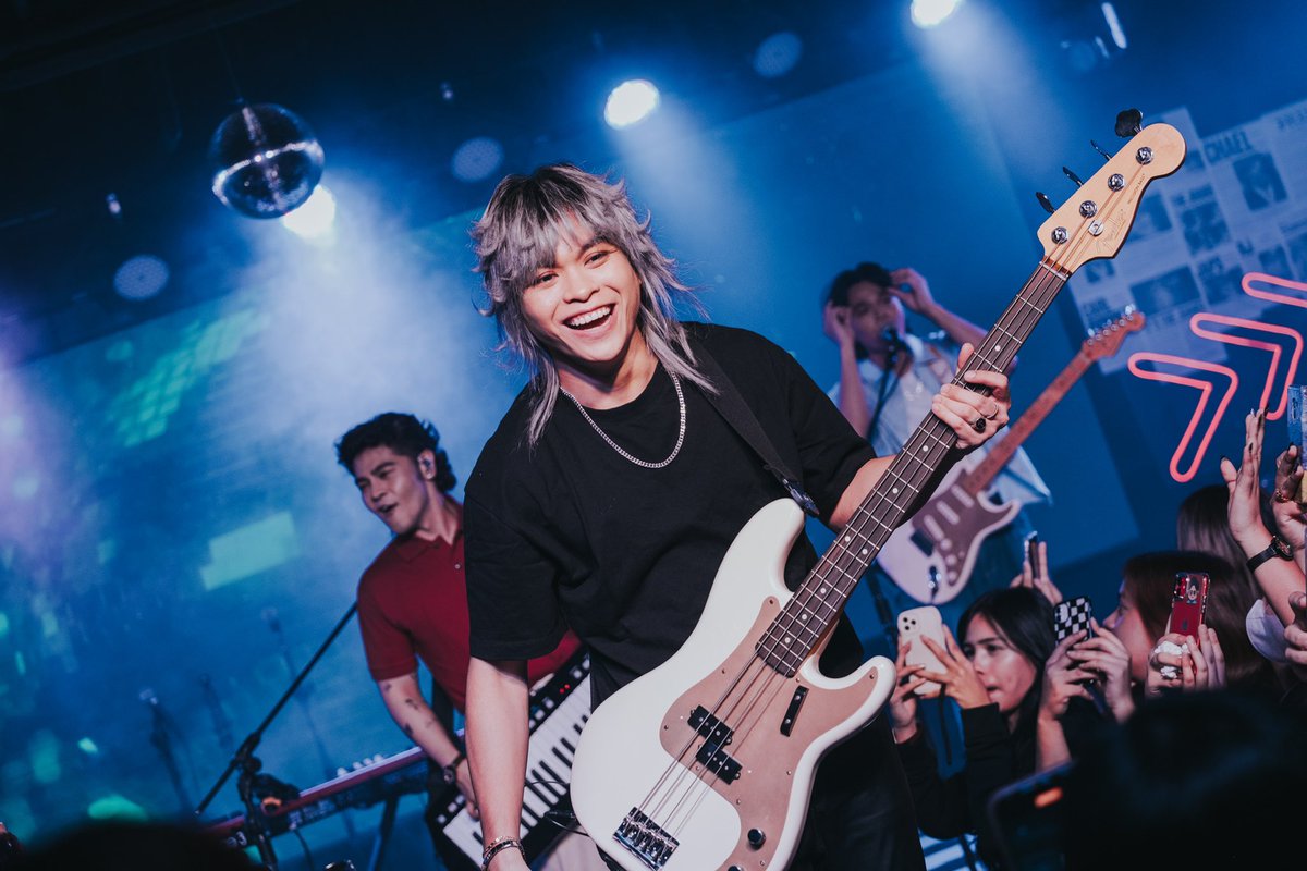 TheJuans_BAND's tweet photo. Recap of what happened last night at #JAMwithTheJuans! Maraming salamat Juanistas for celebrating our 9th Juanniversary! 🥳

📸Nic https://t.co/zFbQisiAZT