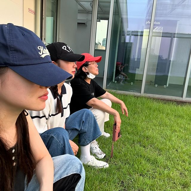 EJ93J's tweet photo. ☀️낮과밤이다른그녀막방🌙 https://t.co/tQqIw2YgCH