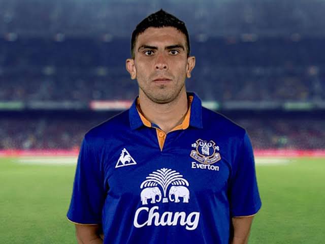 duvetpants's tweet photo. @talkSPORT Only one answer….Big Denis Stracqualursi https://t.co/V6TUVCLd76