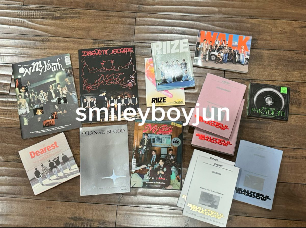fenxtaji's tweet photo. FREE ALBUMS!! Just pay shipping!! US preferred, WW okay but shipping is expensive 😓 #wayvwts #nctdreamwts #nct127wts #nflyingwts #riizewts #onfwts #ateezwts #acewts #enhypenwts *please don’t buy if sensitive to small dents and scratches; random inclusions in some, not all* https://t.co/T63WgZjCFZ
